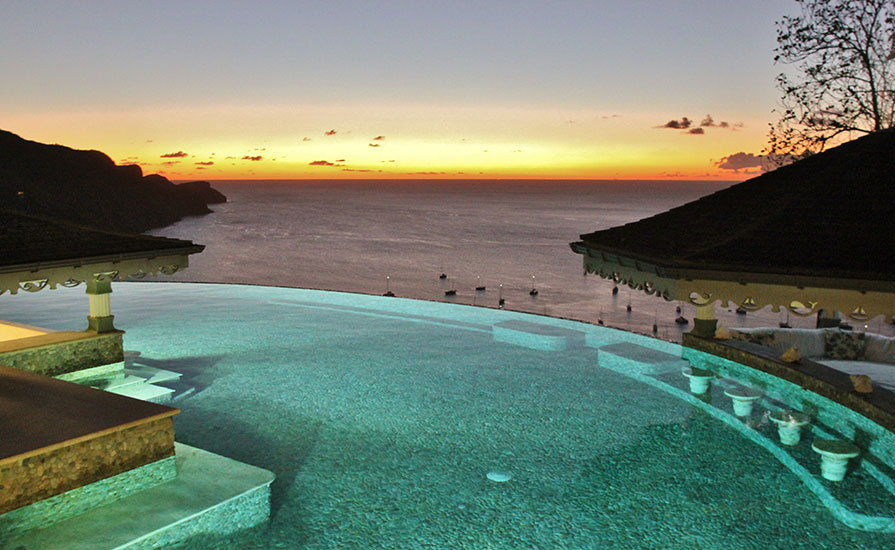 Infinity Pool & Caribbean Sea Gallery | Tropical Hideaway Bequia