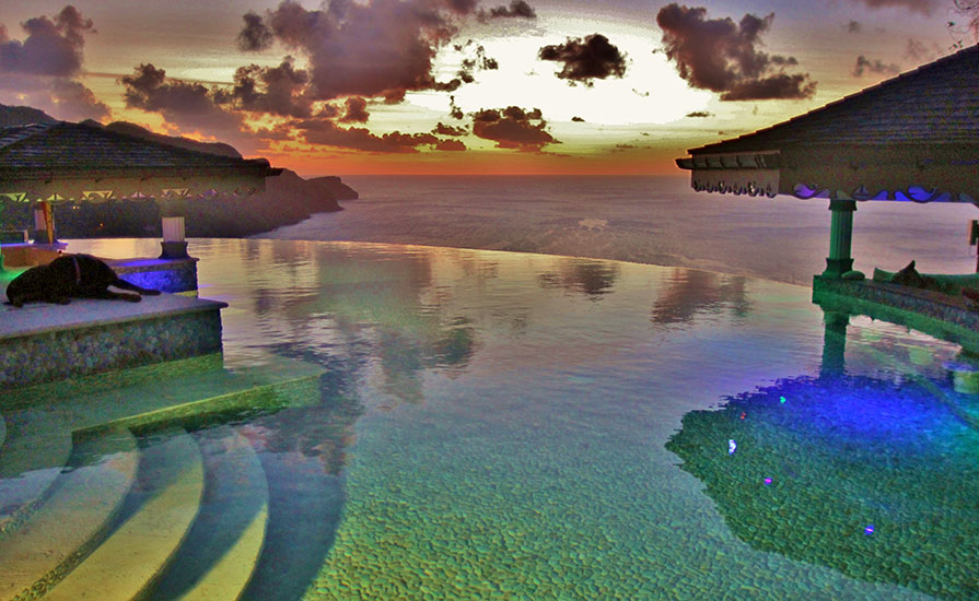 Infinity Pool & Caribbean Sea Gallery | Tropical Hideaway Bequia