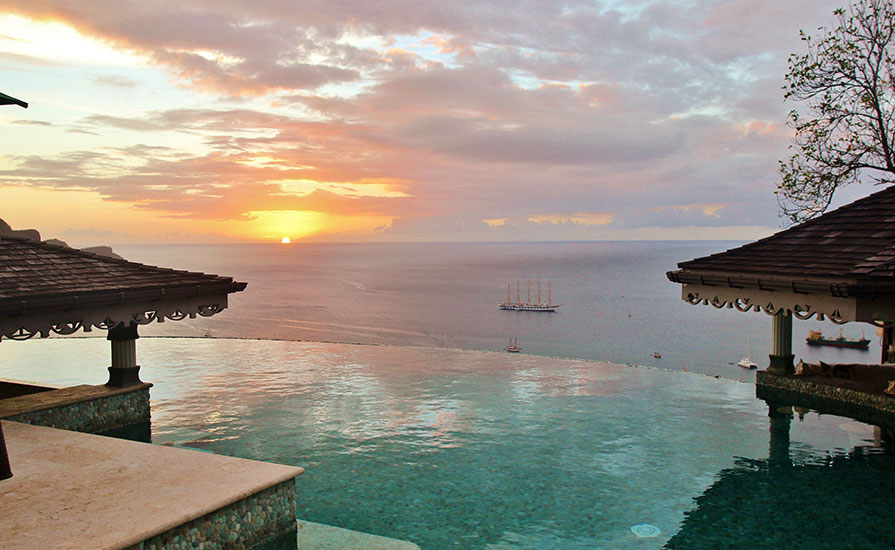 Infinity Pool & Caribbean Sea Gallery | Tropical Hideaway Bequia